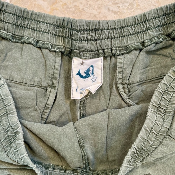 Anthropologie Green and Pink Shorts - Picture 7 of 8